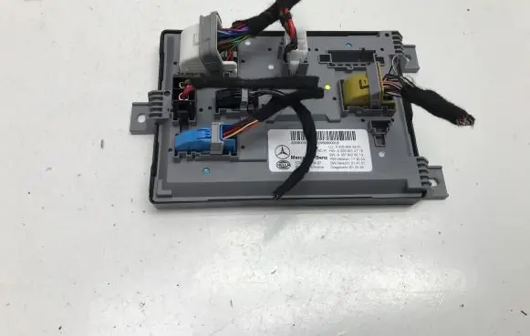 Mercedes-Benz EQC Comfort/convenience module A2059005351 A2059014718 A1679026013