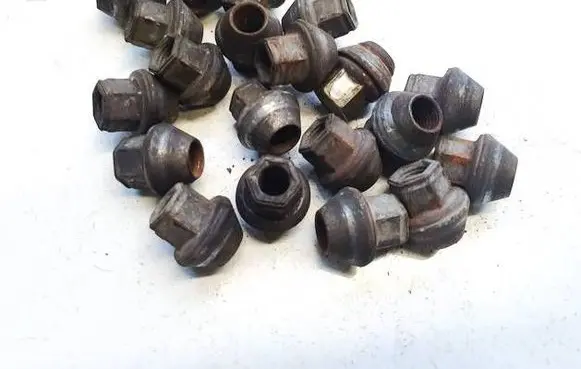 Ford Mondeo MK IV Nuts/bolts 