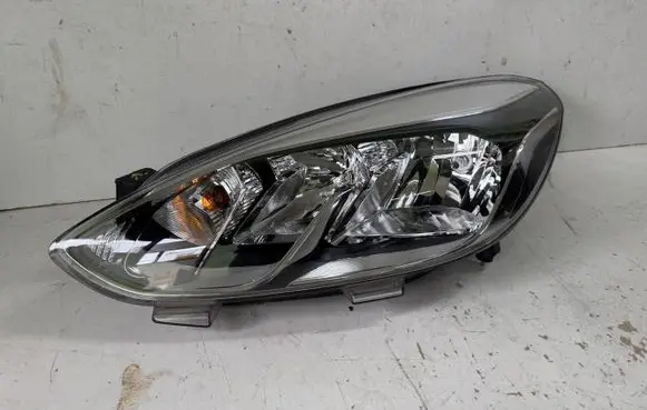 Ford Fiesta Headlight/headlamp