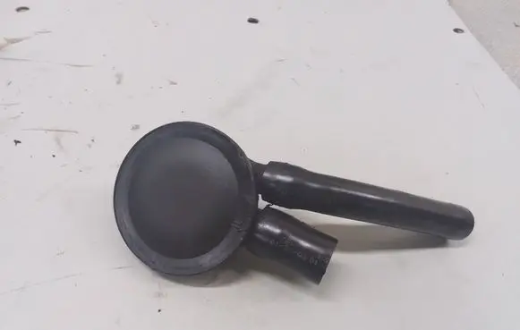 Breather/breather pipe/hose