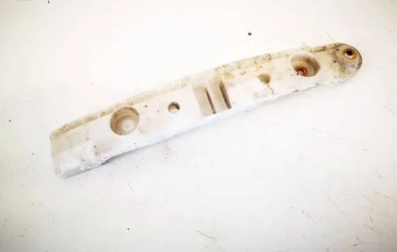 Nissan Juke I F15 Rear bumper mounting bracket