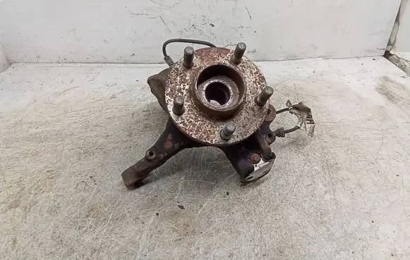Ford Focus Front wheel hub spindle knuckle 3M513K170