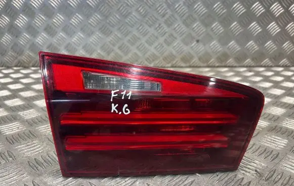 BMW 5 F10 F11 Tailgate rear/tail lights 7370347