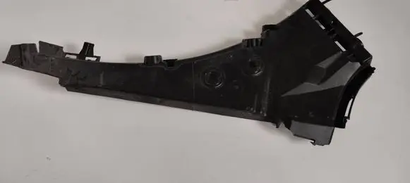 Audi Q7 4L Front bumper mounting bracket 4L0807283B