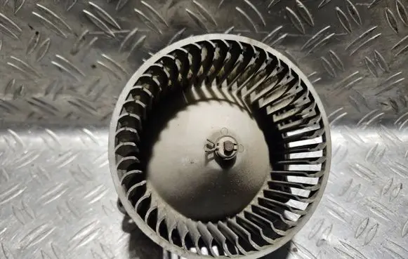 Mazda 121 Heater fan/blower 1940000420