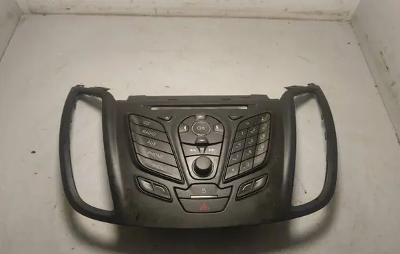 Ford Kuga II Head unit multimedia control 331419000 CV4T18K811BD 03022014