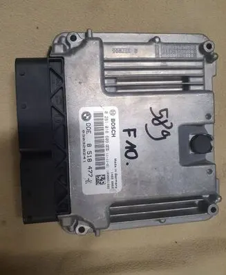 BMW 5 F10 F11 Engine control unit/module 0281018609 8518477