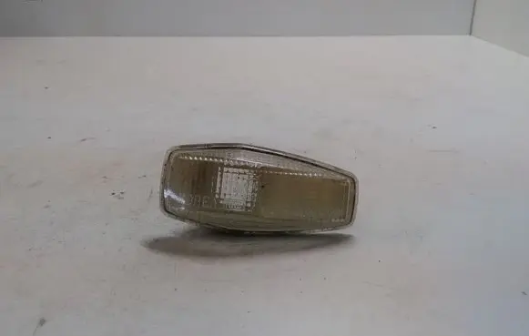 Hyundai Matrix Front fender indicator light 923043B1