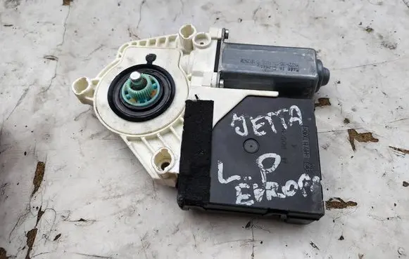 Volkswagen Jetta V Front door window regulator motor 1K0959793G