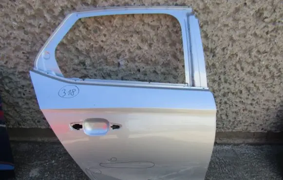 Opel Corsa F Rear door 9837705980