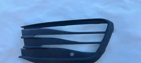 Volkswagen Golf VII Front bumper lower grill 5H0853666J