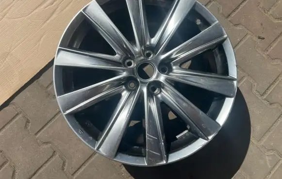 Mazda CX-5 R19 alloy rim 