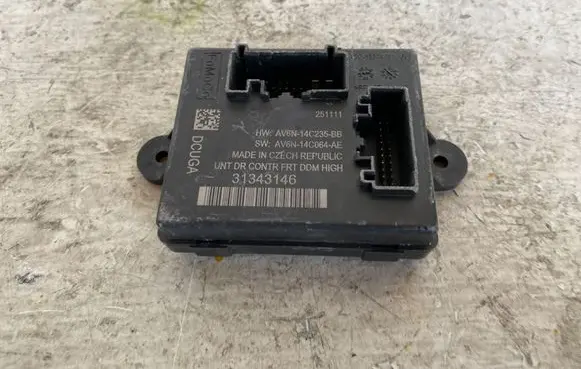 Volvo S60 Door control unit/module AV6N14C235BB 31343146