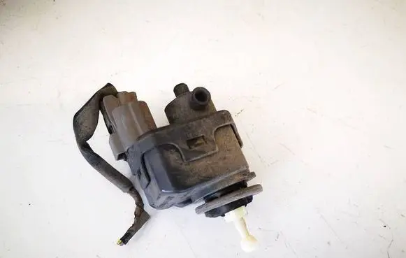 Headlight level adjustment motor