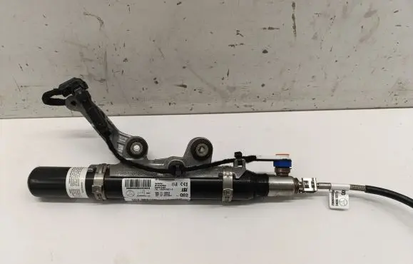 Mercedes-Benz E W214 Extinguisher 2068604502 2068608302