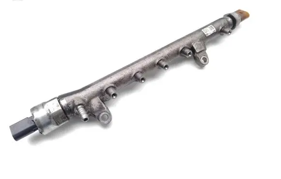 Volkswagen Golf VI Fuel main line pipe 03L089H 03L130764A 03L906051