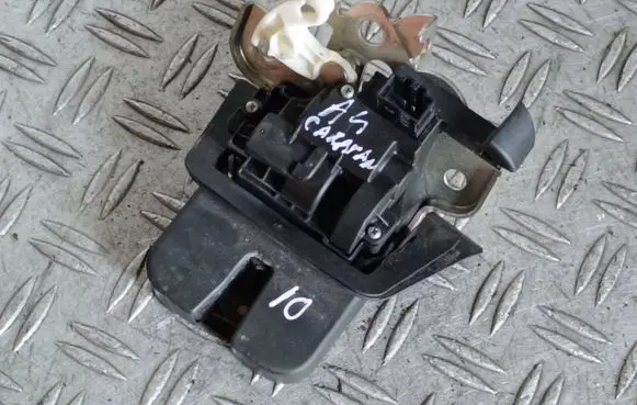Audi A4 S4 B8 8K Tailgate/trunk/boot lock/catch/latch