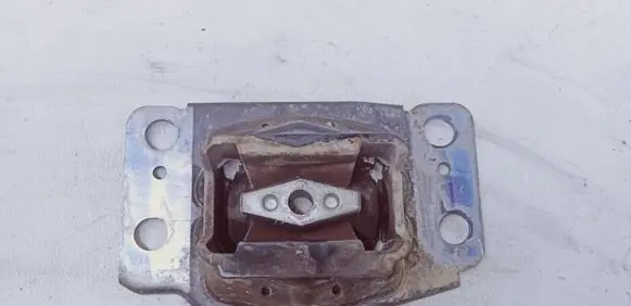 Ford S-MAX Engine mount bracket 6G917M1218C