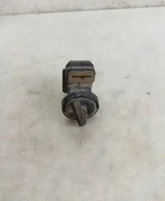 Mercedes-Benz Sprinter W901 W902 W903 W904 Turbo solenoid valve A0005450527 0005450527 4715396