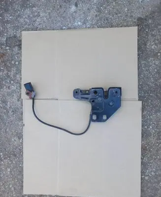 Seat Exeo (3R) Engine bonnet/hood lock/catch