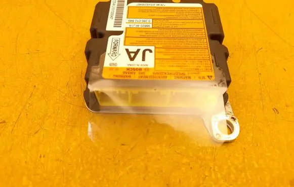 Nissan NP300 Airbag control unit/module 988204KJ1A 0285012849