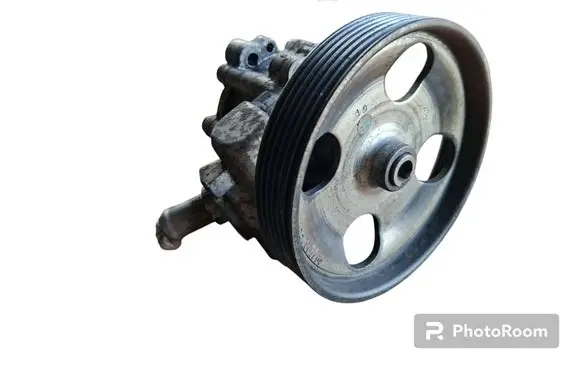 Citroen Berlingo Power steering pump 9685555580