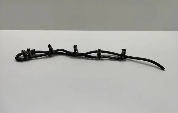 BMW 5 E60 E61 Fuel return line/hose 7799869 779986901 13537799869