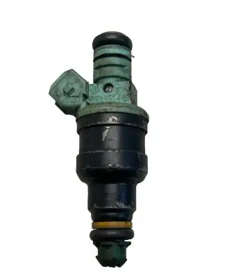 BMW 5 E39 Fuel injector 0280150415