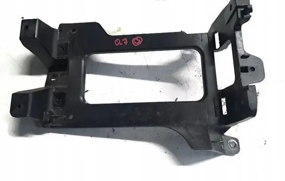 Audi Q7 4M Engine bonnet (hood) release handle 4M0907348D