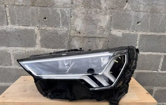 Audi Q3 F3 Headlight/headlamp 83A941033