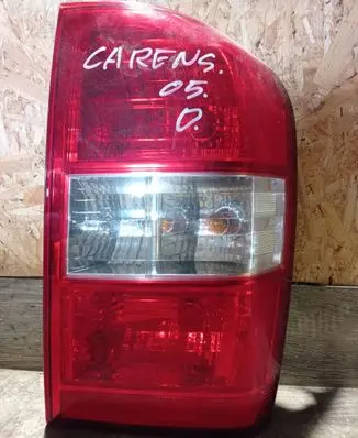 KIA Carens I Rear/tail lights