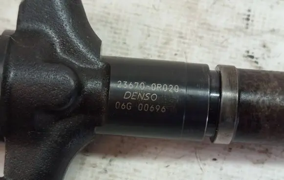 Toyota RAV 4 (XA30) Fuel injector 23670-0R020 7109613