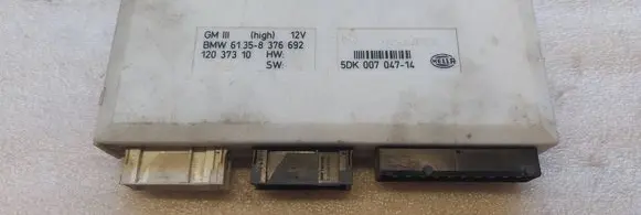 BMW 5 E39 Comfort/convenience module 8376692 61358376692