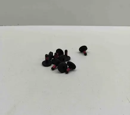 Nuts/bolts