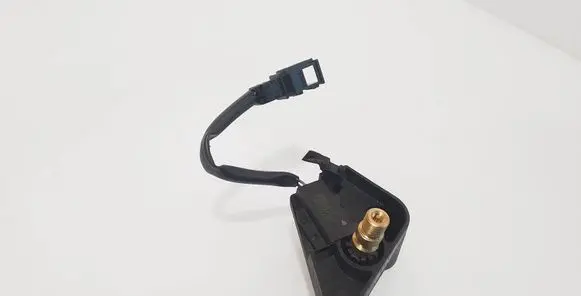 Porsche Cayenne (9PA) Vacuum valve 7L0618751A 0408815