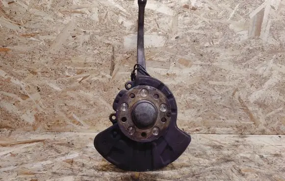 Mercedes-Benz S W220 Front wheel hub spindle knuckle