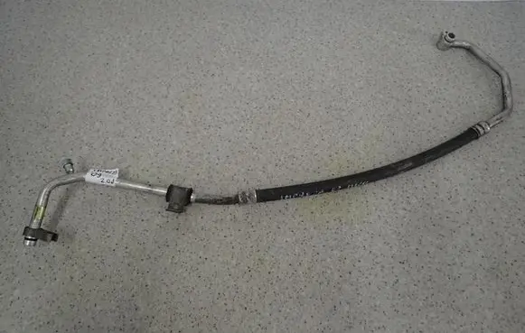 Subaru Impreza III Air conditioning (A/C) pipe/hose