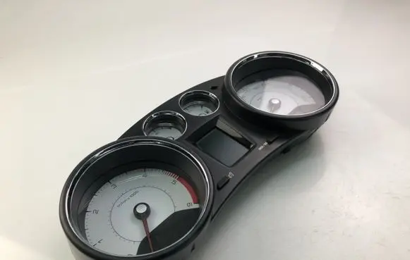 Peugeot 308 Speedometer (instrument cluster) 554001556215