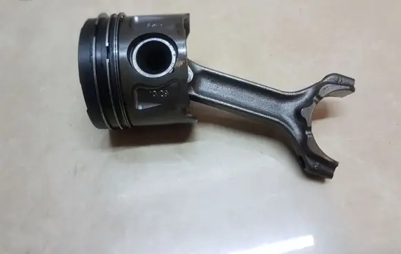 Opel Insignia A Piston 