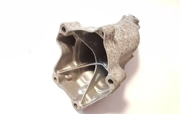 Mercedes-Benz E W212 Engine mounting bracket A6512233504