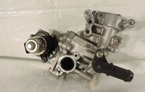 Ford Kuga III EGR valve HG9Q9D475AD