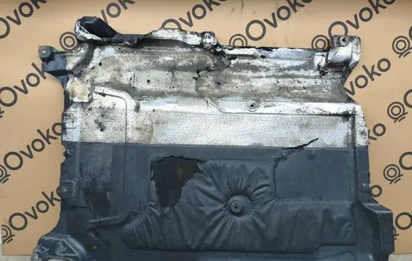 Mercedes-Benz C W205 Engine splash shield/under tray A2055200423