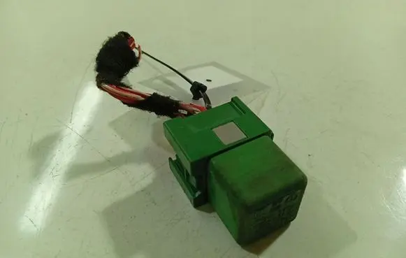 Opel Zafira A Other relay 03447012