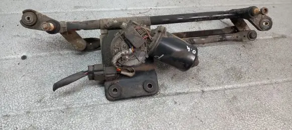 Hyundai Matrix Front wiper linkage 