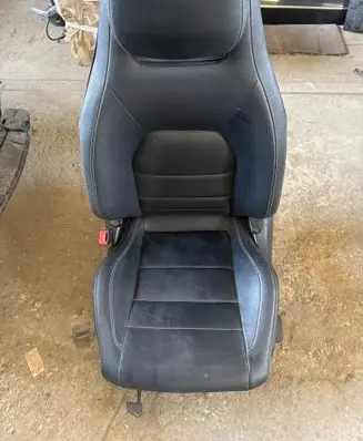 Mercedes-Benz C W204 Front driver seat 
