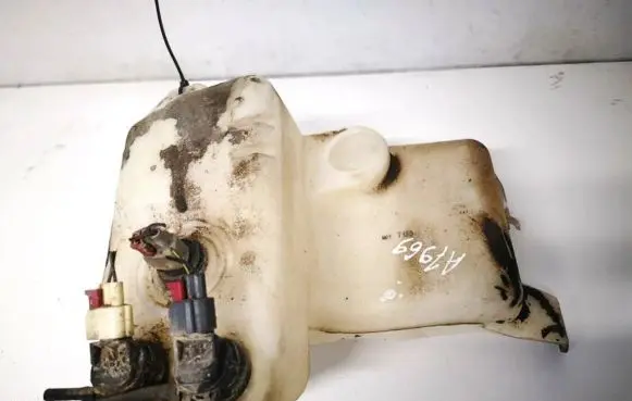 Chrysler Pacifica Windshield washer fluid reservoir/tank 04894274aa
