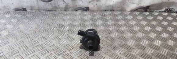 Jaguar I-Pace Electric auxiliary coolant/water pump J9D318D474AA