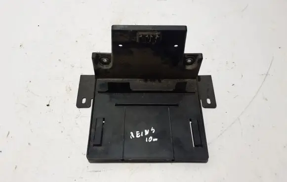 Land Rover Range Rover L322 Fuse box cover AH227Z326