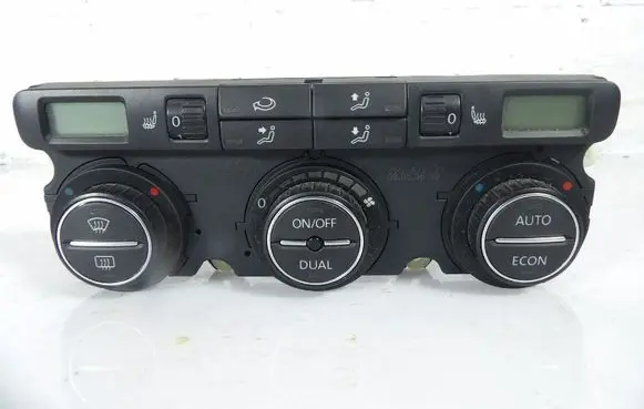 Volkswagen Golf V Climate control unit 