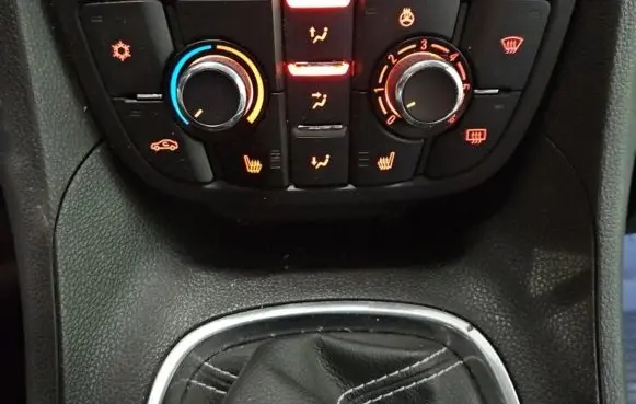 Opel Meriva B Climate control/heater control trim 13346097 IMPRK1396760